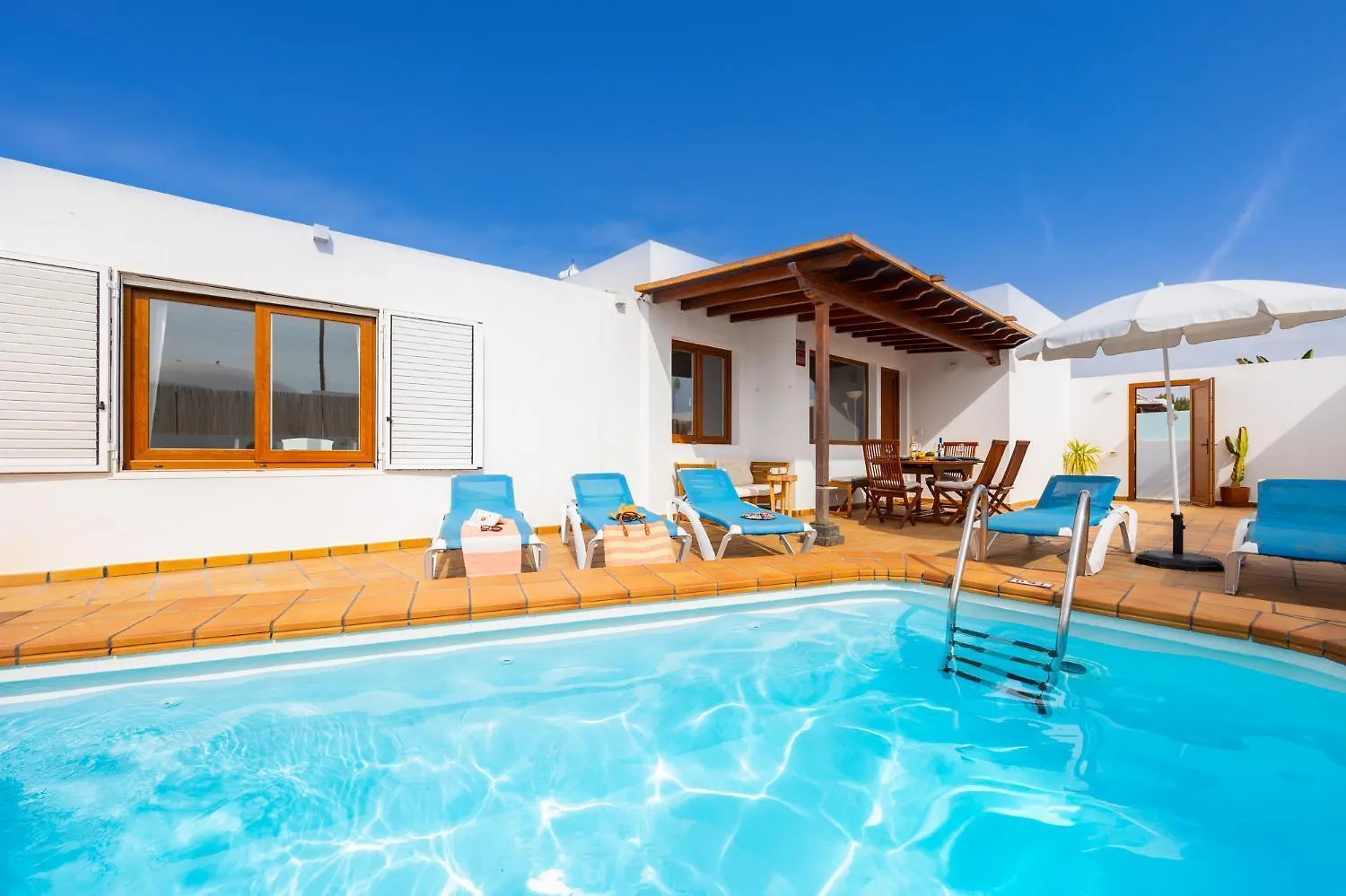Villa Haria Tias 0*,